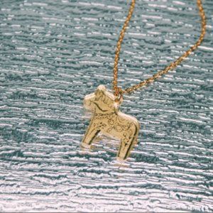 Dala Necklace Gold Acrylic Pendant with 18 inch Gold Chain